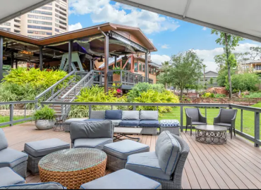 Brenner’s Steakhouse on the Bayou